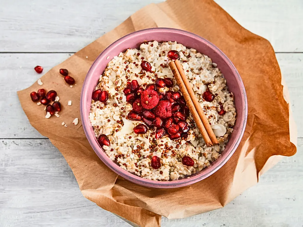 🥣 Quinoa 101: The Tiny Supergrain That Does Everything ✨ 2 Quinoa porridge